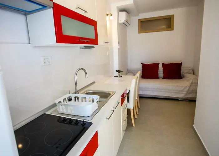 Lovor Split
